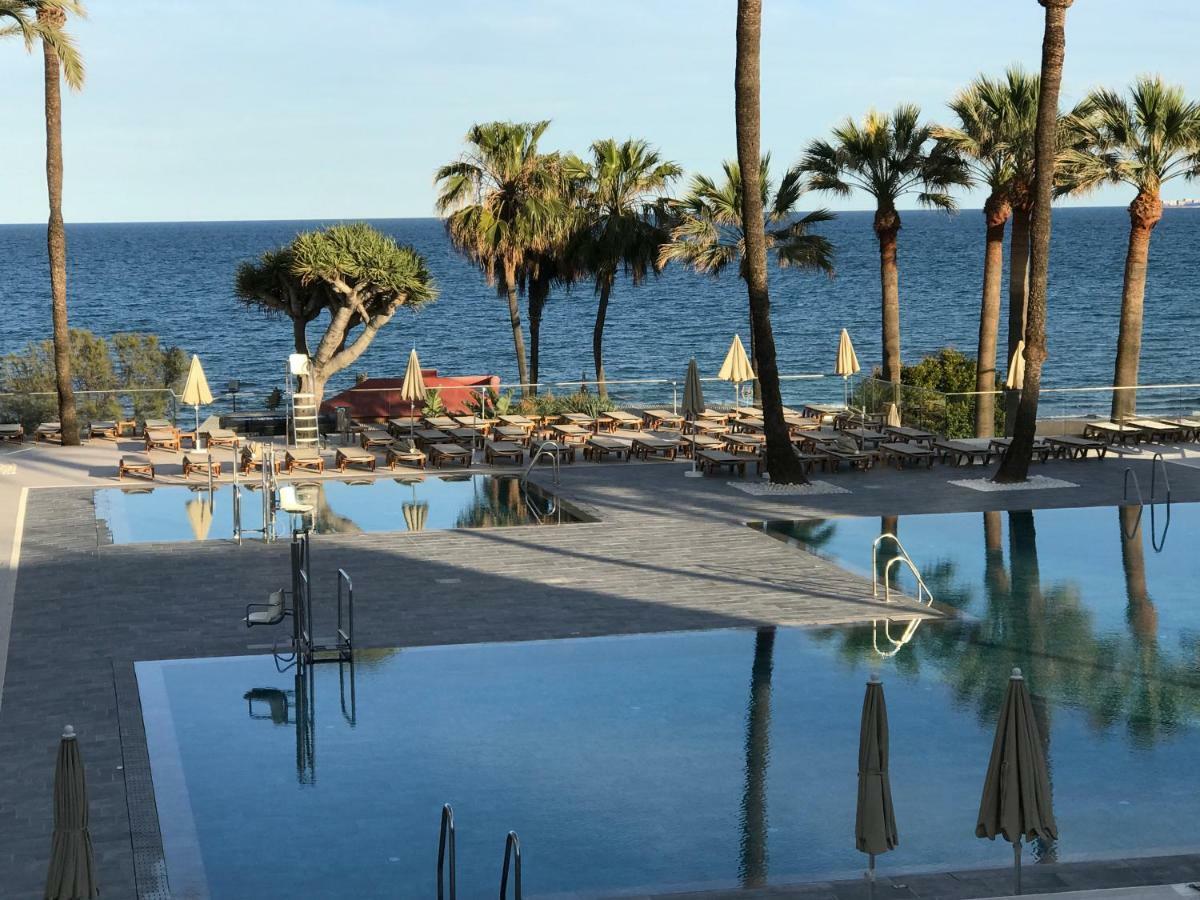 Apartment Sol Carihuela Torremolinos Exterior photo