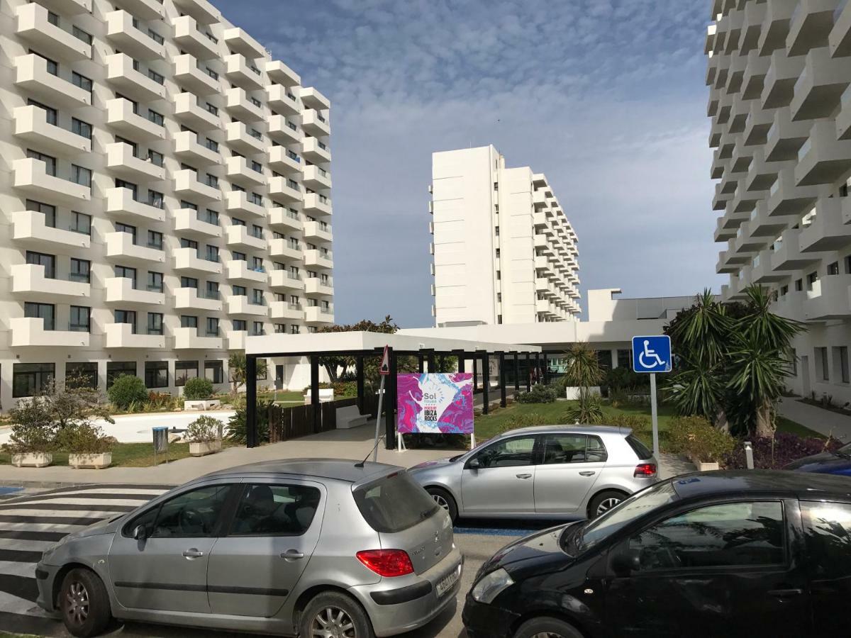 Apartment Sol Carihuela Torremolinos Exterior photo